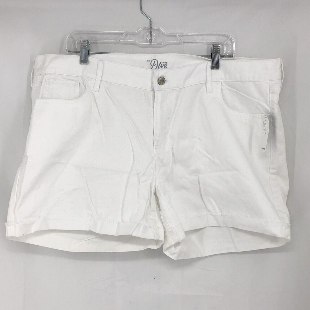 Old Navy The Diva 4.5" Inseam Bright White Denim Shorts 387371 18 (42”) NWT